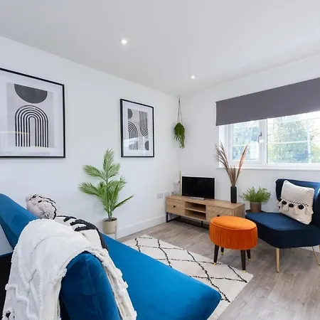 Stratford-Upon-Avon Luxury Snug With Free Parking Apartment Exterior photo