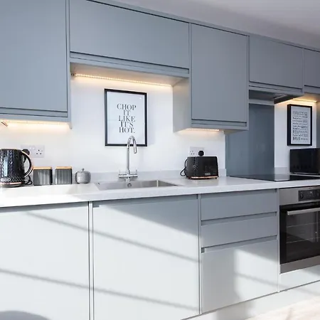 Stratford-Upon-Avon Luxury Snug With Free Parking Apartment Exterior photo