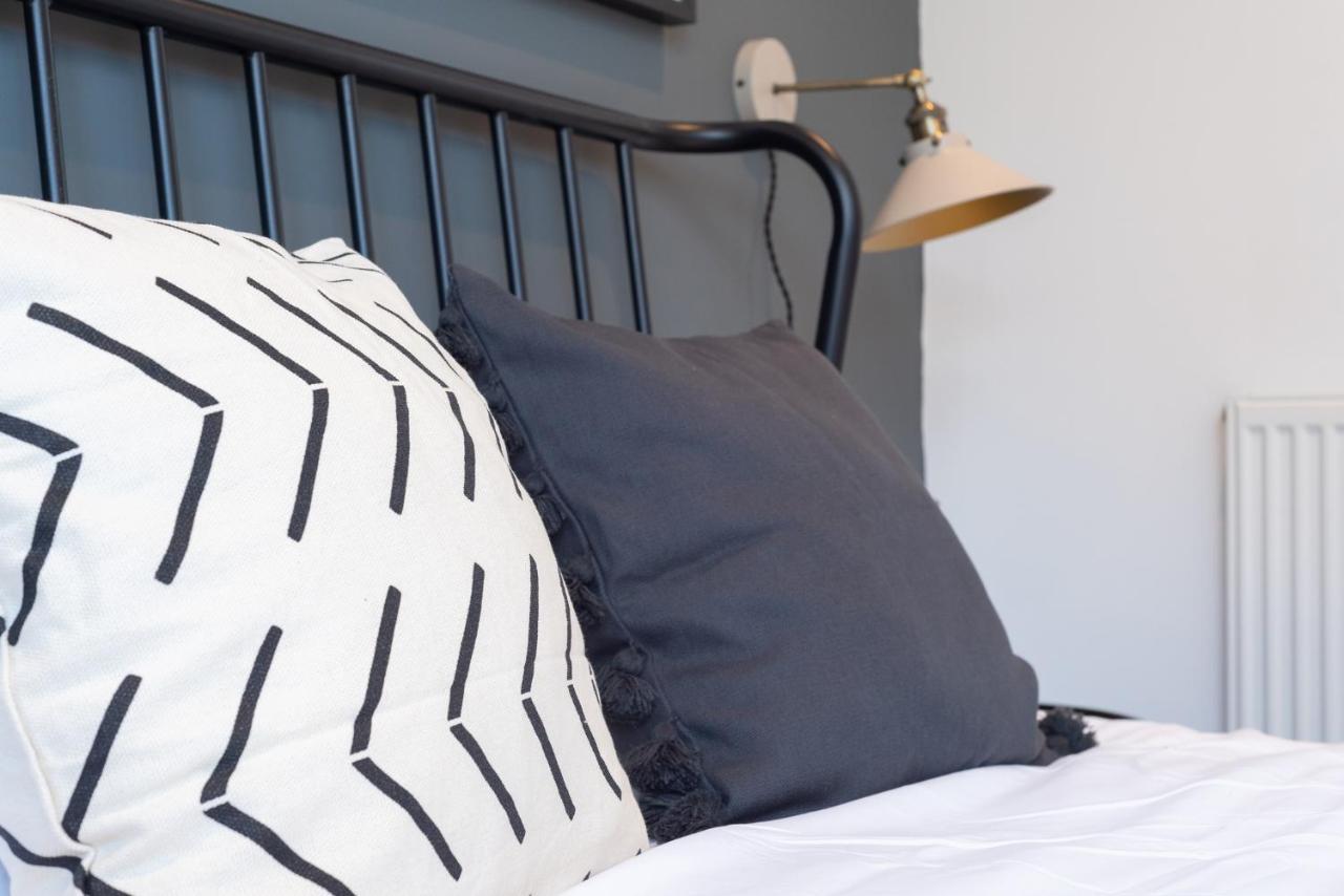 Luxury Snug With Free Parking * Stratford-upon-Avon