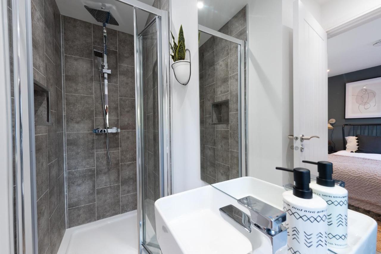Luxury Snug With Free Parking * Stratford-upon-Avon